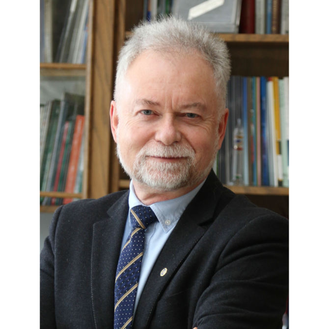 Wywiad z prof. Dariuszem Kaczorowskim, dyrektorem INTiBS PAN im. Włodzimierza Trzebiatowskiego, członkiem Prezydium Oddziału PAN we Wrocławiu